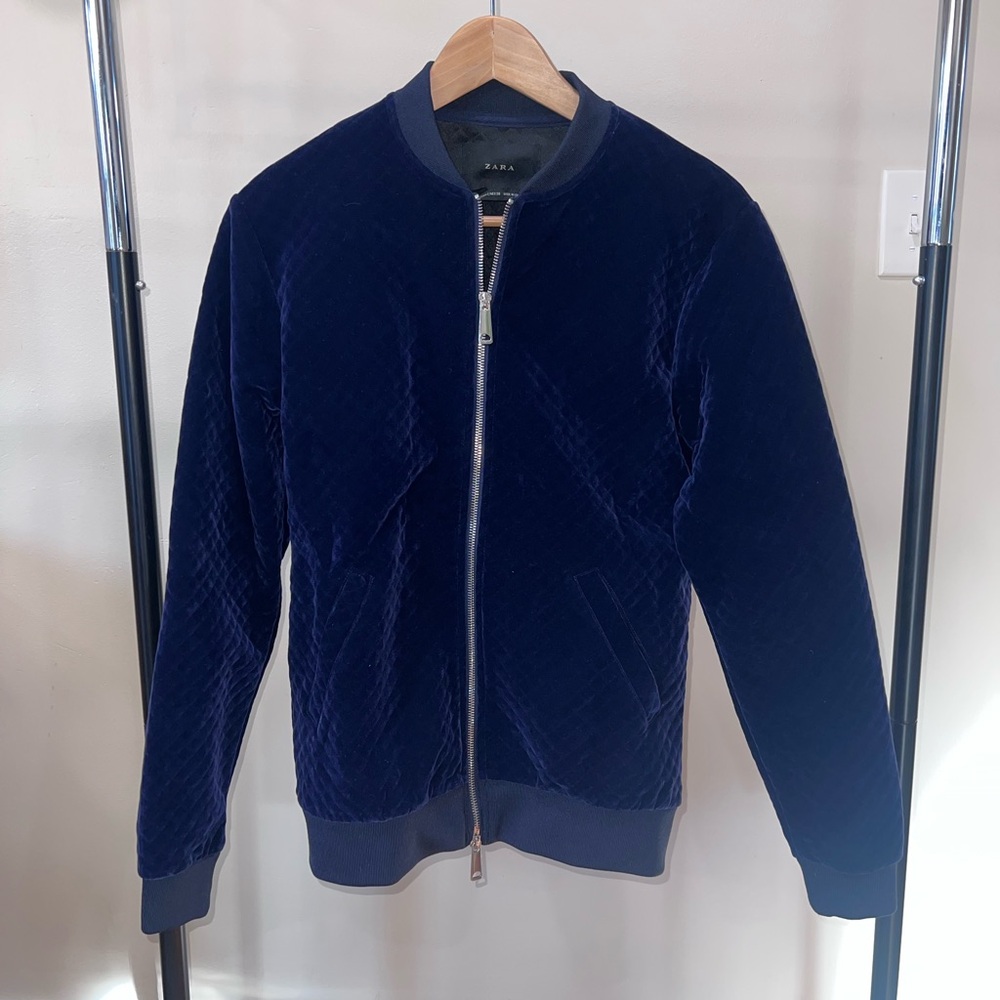 Zara Men's Dark Navy Quilted Velvet Bomber Jacket